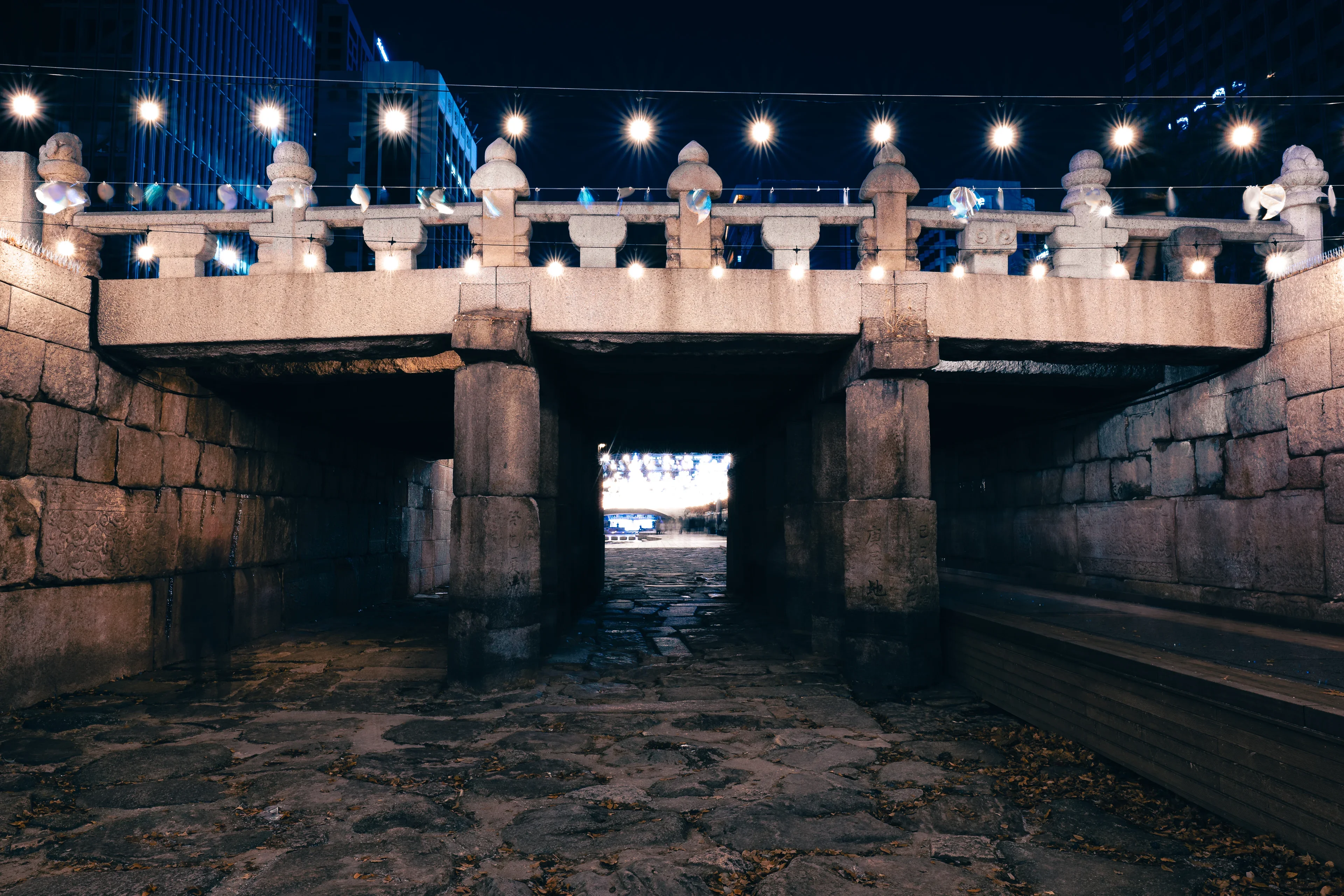 Cheonggyechon Stream