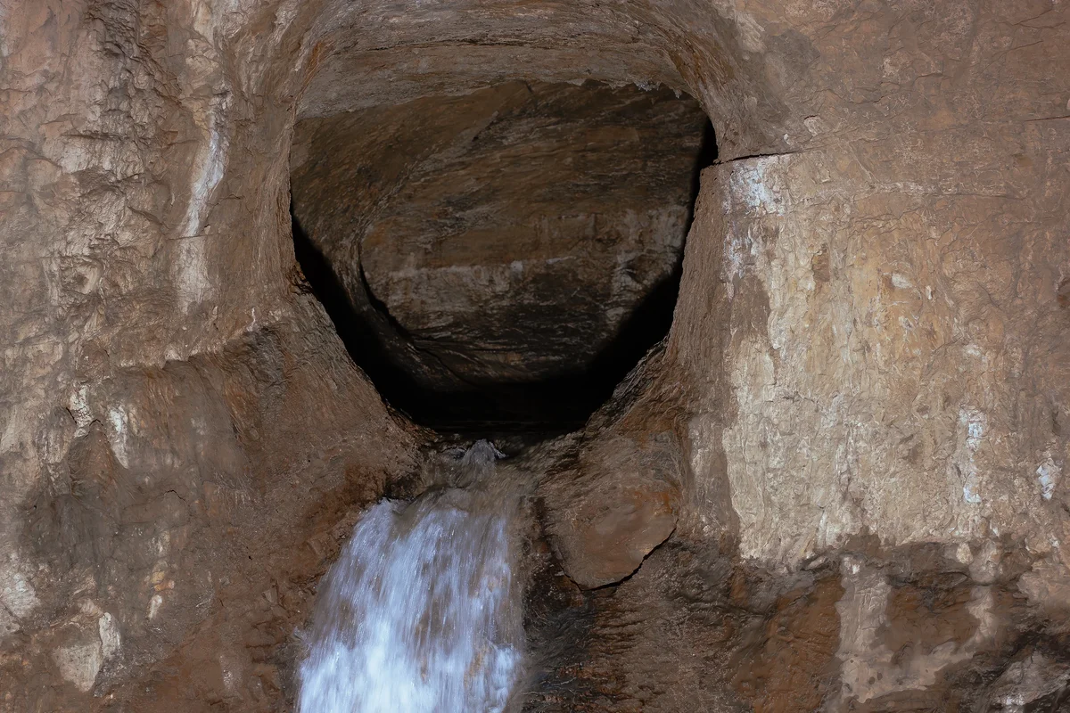 Hwanseongul Cave6